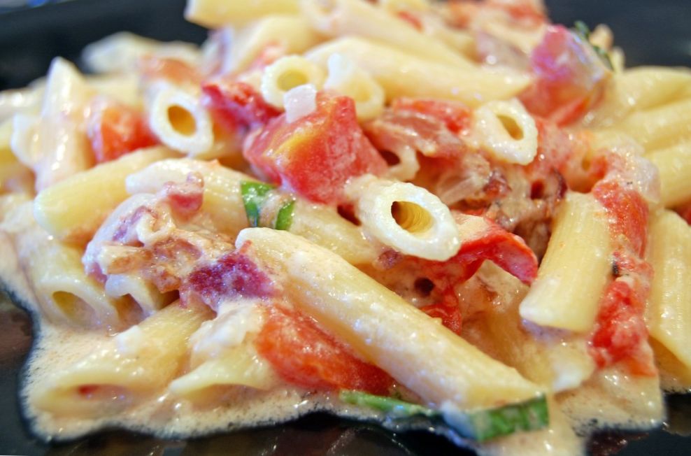 Tomato and Bacon Pasta Tomato and Bacon Pasta